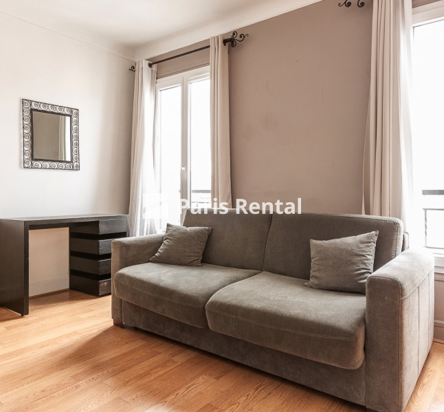  - 
    NEUILLY SUR SEINE
  Neuilly Centre, NEUILLY SUR SEINE 92200
