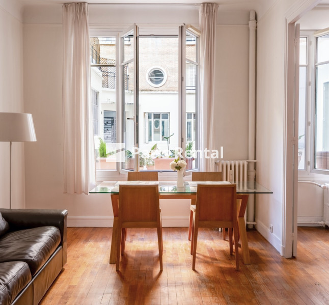  - 
    16ème arrondissement
  Etoile, Paris 75016
