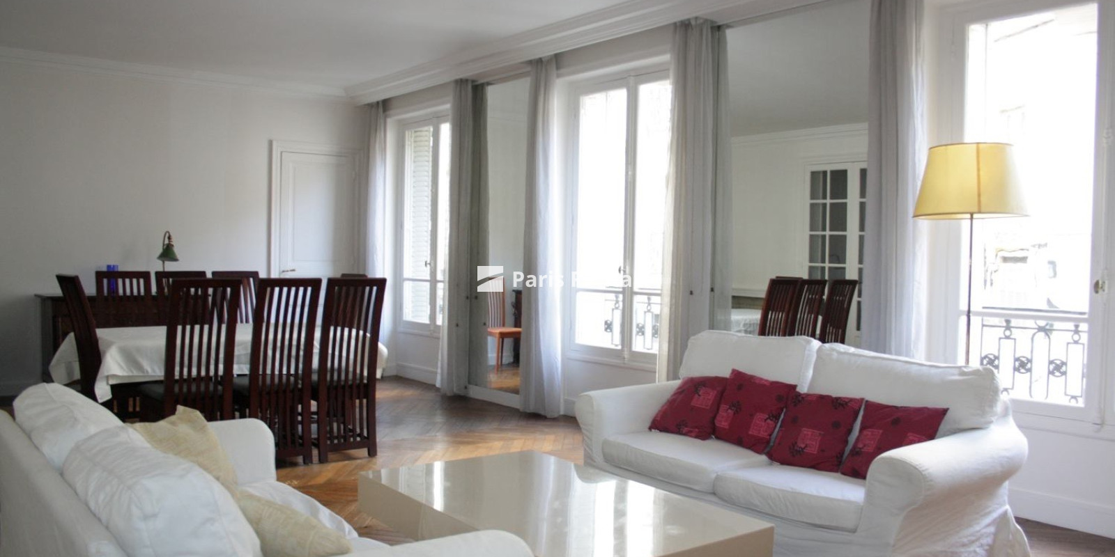 Salon - Salle à manger - 
    16ème arrondissement
  Paris 75116
