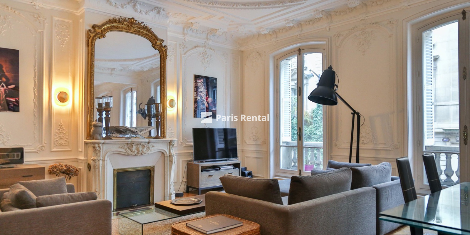 Salon - Salle à manger - 
    8ème arrondissement
  Monceau, Paris 75008
