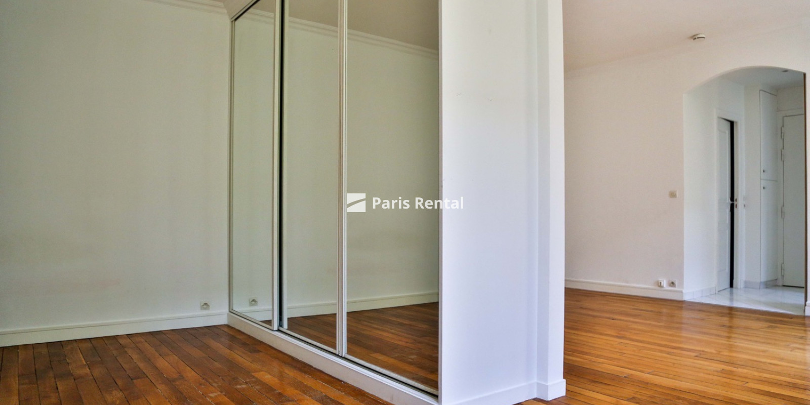 Chambre 1 - 
    14ème arrondissement
  Paris 75014
