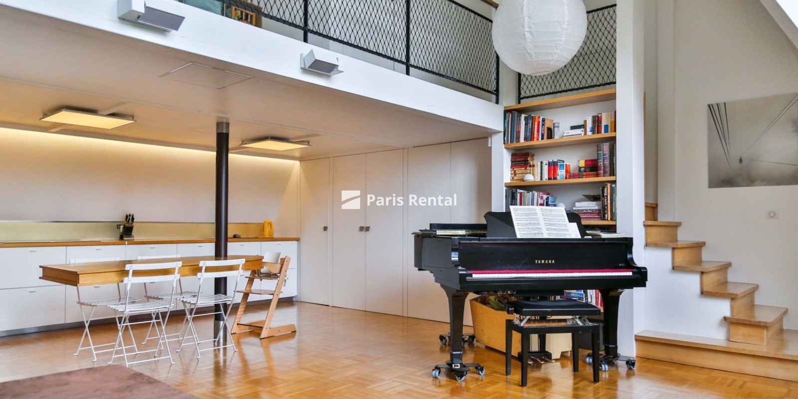 Salon - Salle à manger - 
    COURBEVOIE
  La Défense, COURBEVOIE 92400
