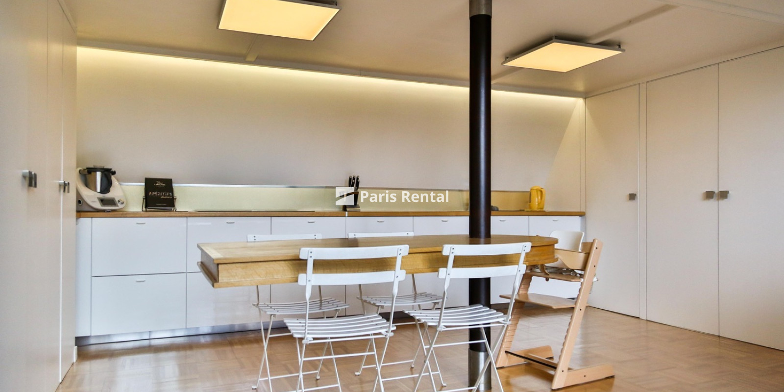 Salon - Salle à manger - 
    COURBEVOIE
  La Défense, COURBEVOIE 92400
