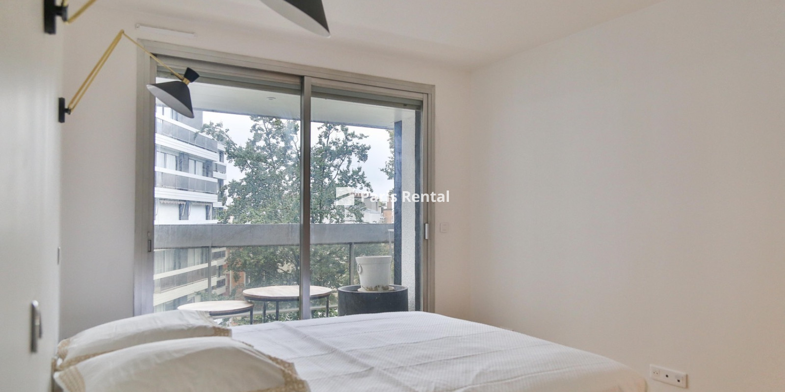Chambre 1 - 
    16ème arrondissement
  Trocadéro, Paris 75016
