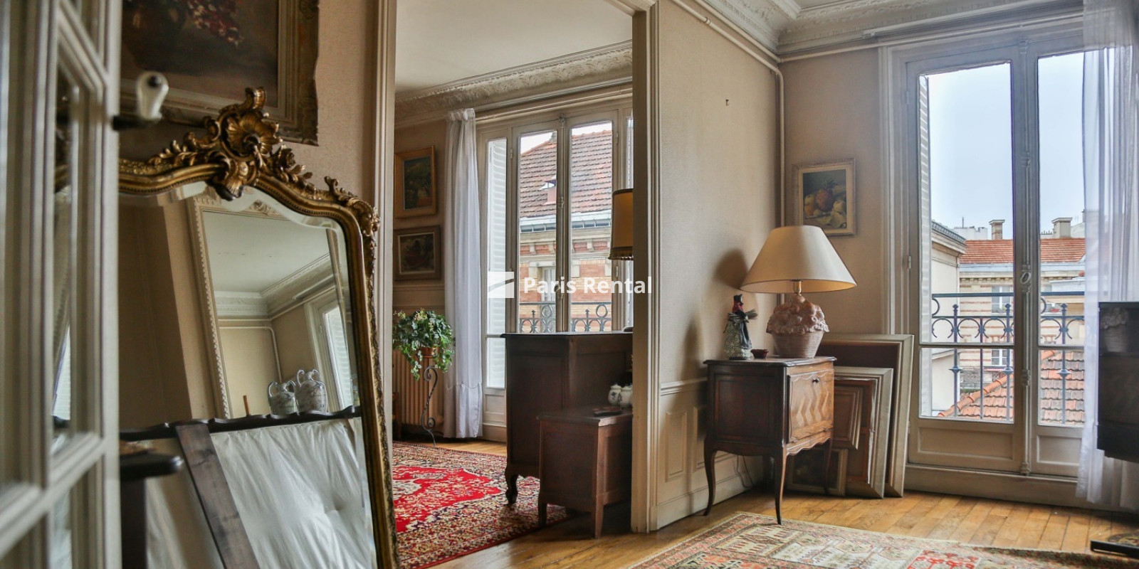 Salle à manger - 
    18ème arrondissement
  Paris 75018
