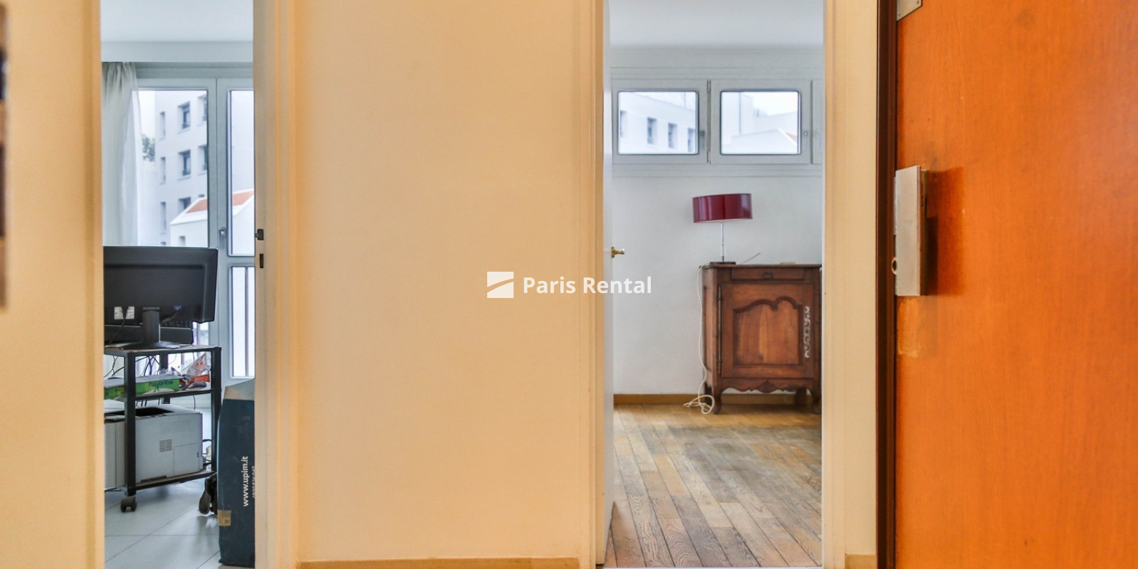 Entrée - 
    15ème arrondissement
  Paris 75015
