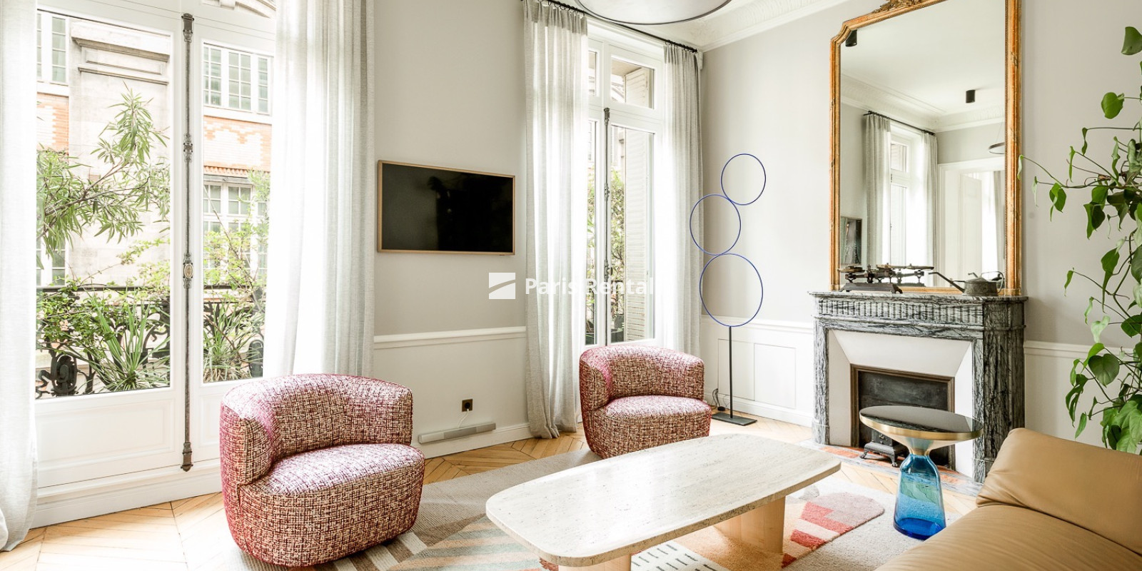  - 
    10ème arrondissement
  Maubeuge - Trudaine, Paris 75010
