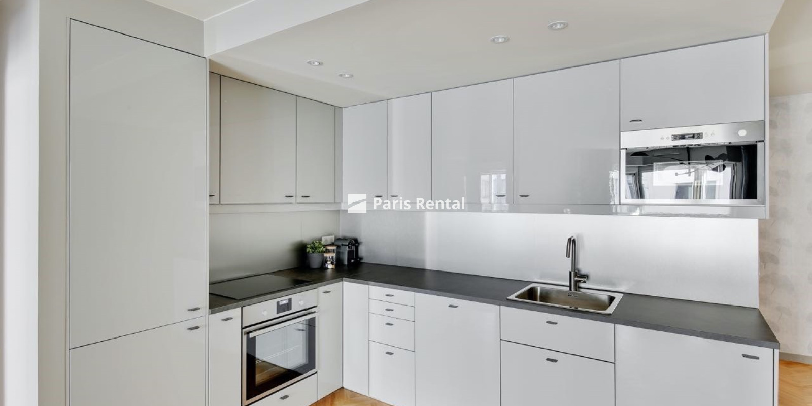 - 
    17ème arrondissement
  Péreire, Paris 75017
