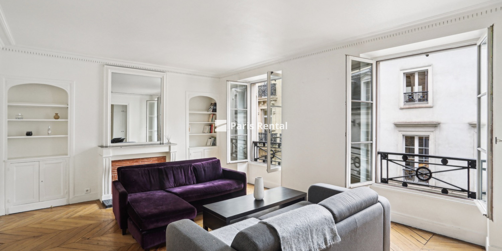  - 
    8ème arrondissement
  Champs-Elysées, Paris 75008
