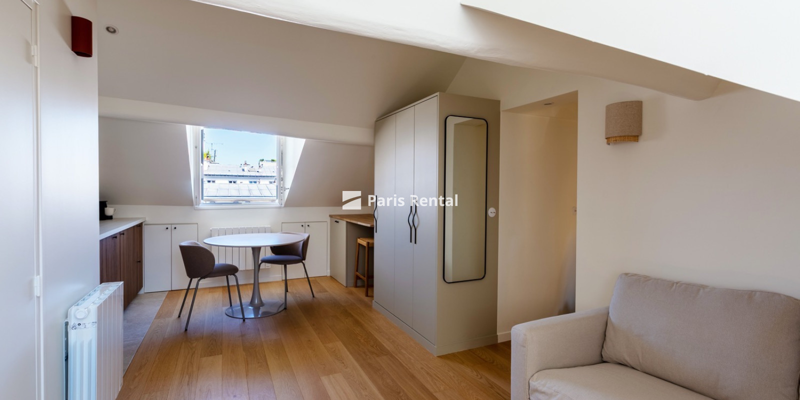  - 
    7ème arrondissement
  Gros Caillou, Paris 75007
