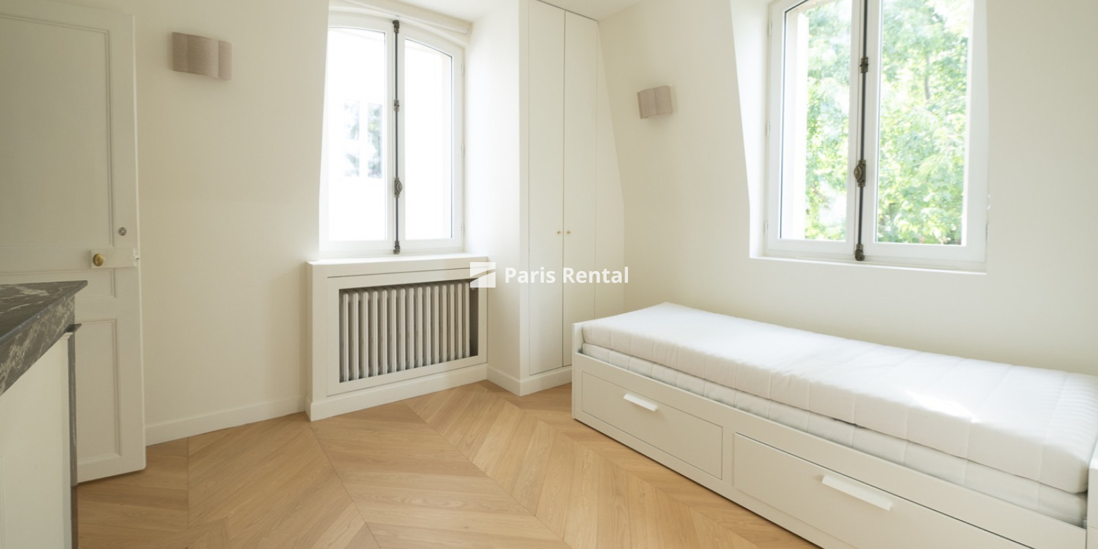  - 
    LEVALLOIS PERRET
  Levallois-Perret, LEVALLOIS PERRET 92300
