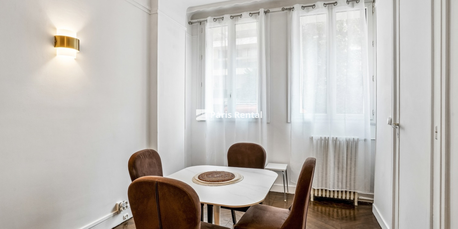  - 
    16ème arrondissement
  Etoile, Paris 75016
